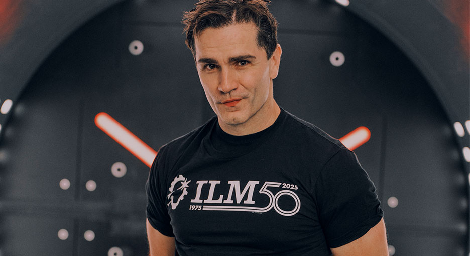 Actor Sam Witwer wears an ILM 50th t-shirt at Star Wars Celebration.